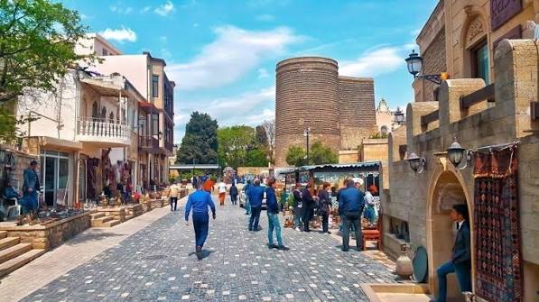 Baku incentive tour