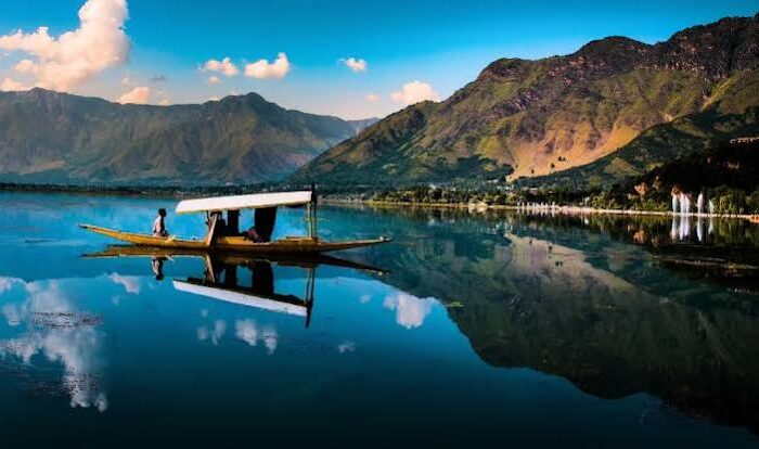 kashmir summer vacation