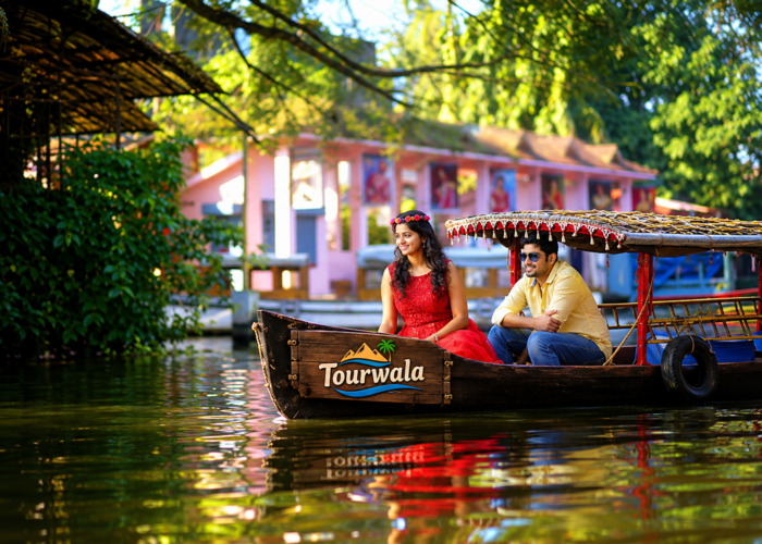 Exotic Kerala Tour Package – Cochin Munnar Thekkady Kumarakom Alleppey