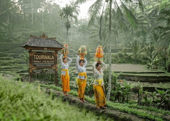 Bali 10 Days 9 Nights Tour Package – Nusa Penida Overnight Ubud East Bali